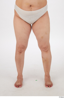 Photos Divya Seth in Underwear leg lower body 0001.jpg